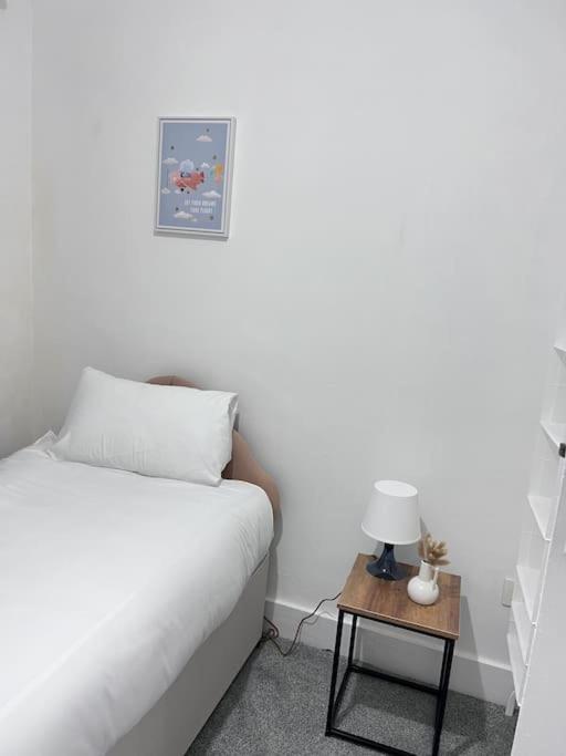 Spacious 3 Bed Flat - Beach Nearby - No Pets 桑斯安 外观 照片