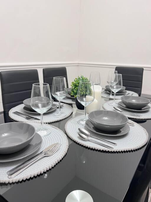 Spacious 3 Bed Flat - Beach Nearby - No Pets 桑斯安 外观 照片