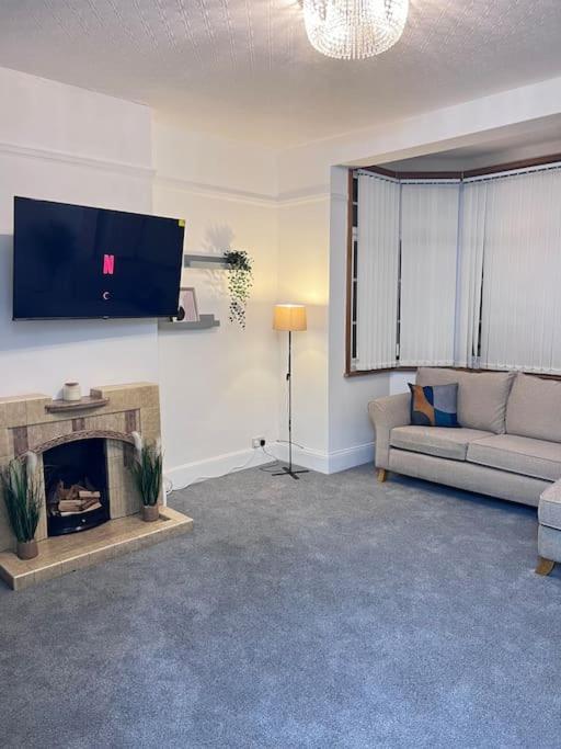 Spacious 3 Bed Flat - Beach Nearby - No Pets 桑斯安 外观 照片